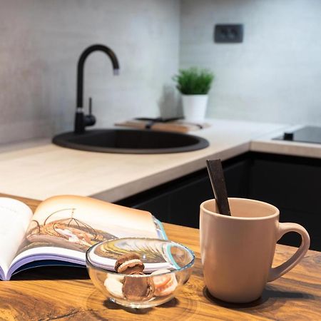 Modern And Design Apartment Near The Main Square Zagreb Buitenkant foto